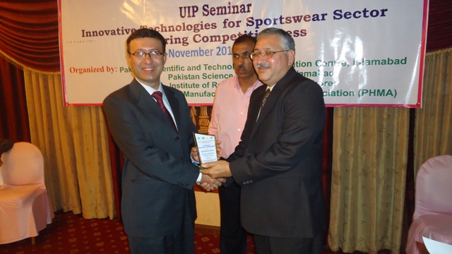 Seminar-PASTIC-MoST-IPO-August  2016-Chairman-a.jpg